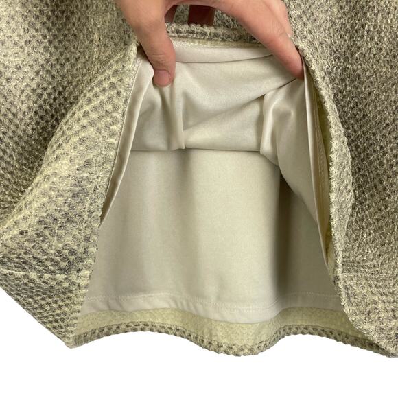 Wells Grace | Beige Neutral Textured Reptile Boxy Top - Picture 6 of 9